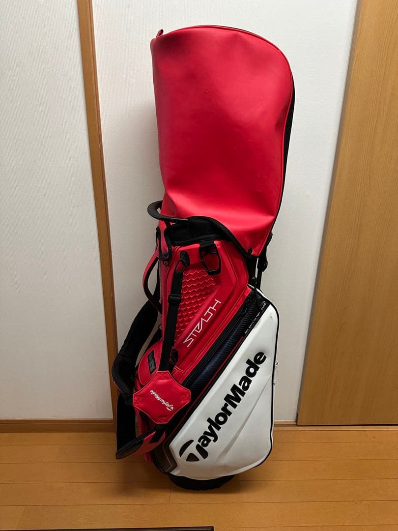 TaylorMade Stealth キャディバッグ 赤白