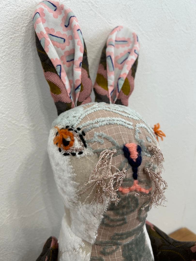 ミナペルホネン × ナタリーレテ　Animal dolls ウサギ POMPON