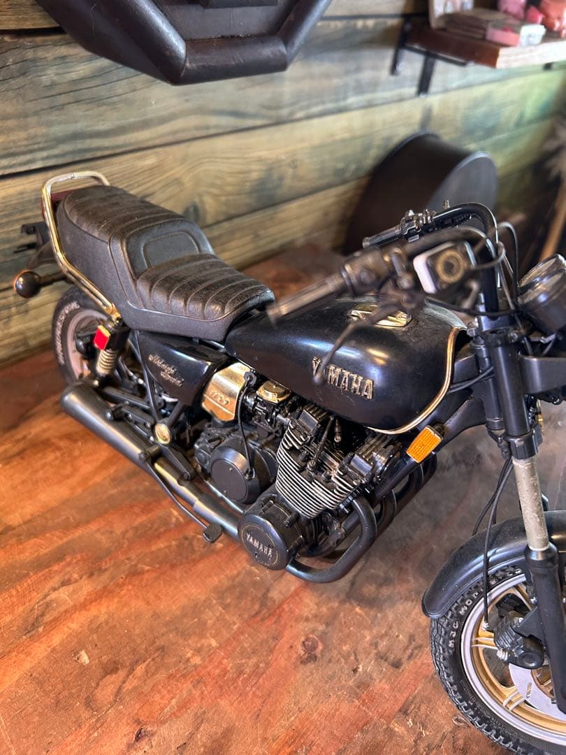 KAWASAKI Z1300 YAMAHA XS1100LG プラモデル完成品