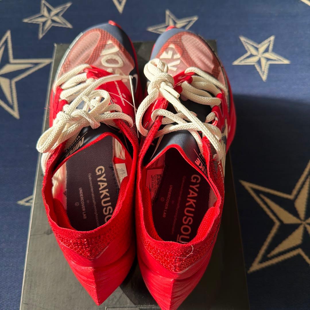 アンダーカバー ギャクソウ × ナイキ ヴェイパーフライ ネクスト% 2