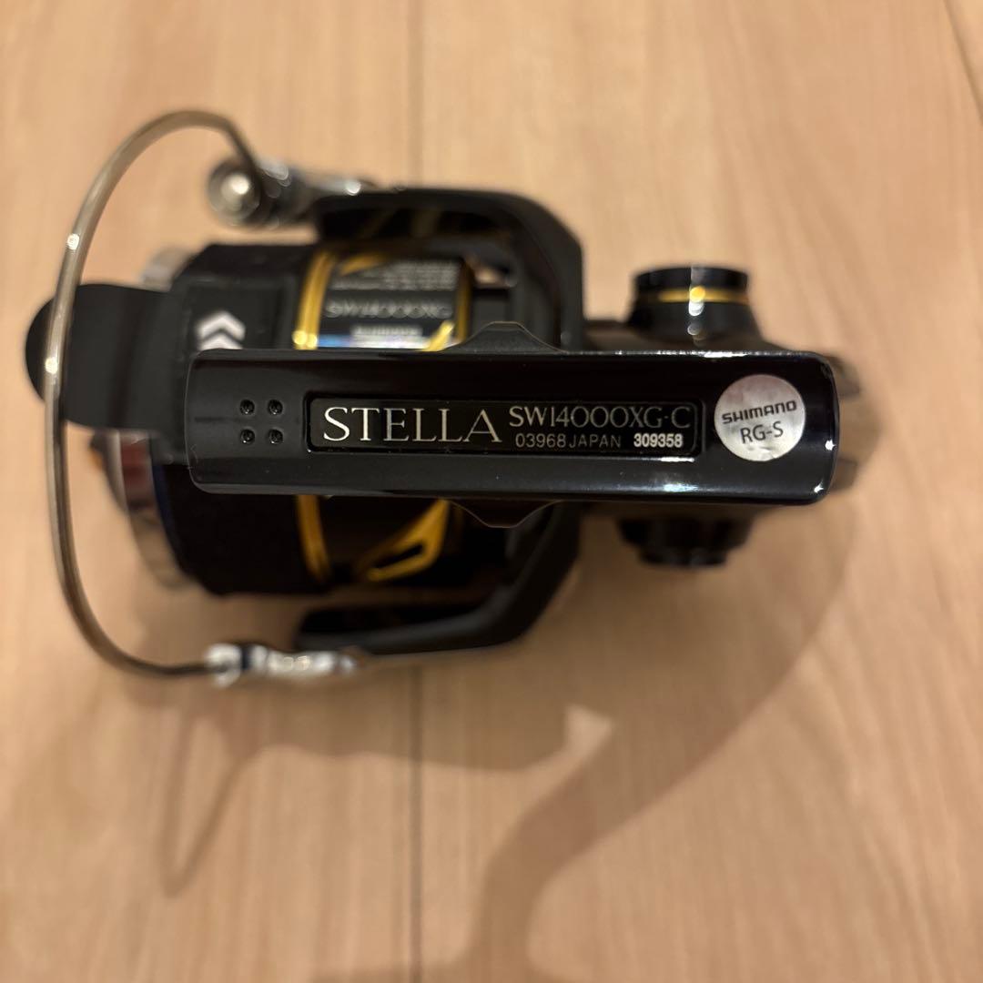 SHIMANO 19 STELLA SW 14000XG PEライン巻いてます