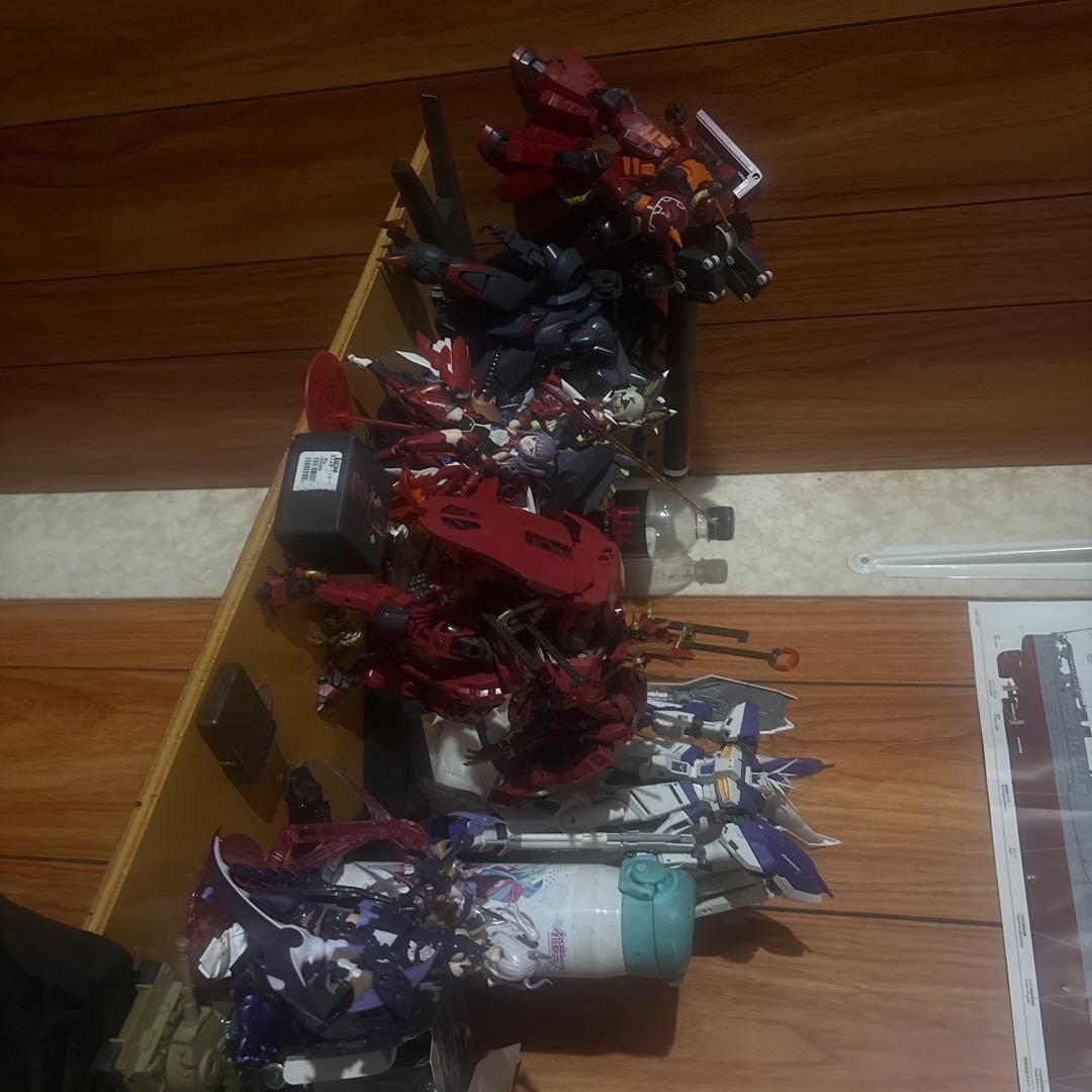 ガンプラ・ロボットモデルコレクション