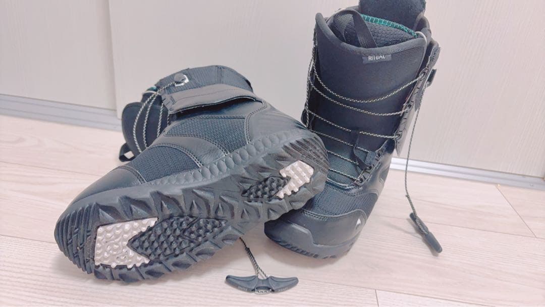 BURTON 女性用スノーボードブーツ INPRINT3