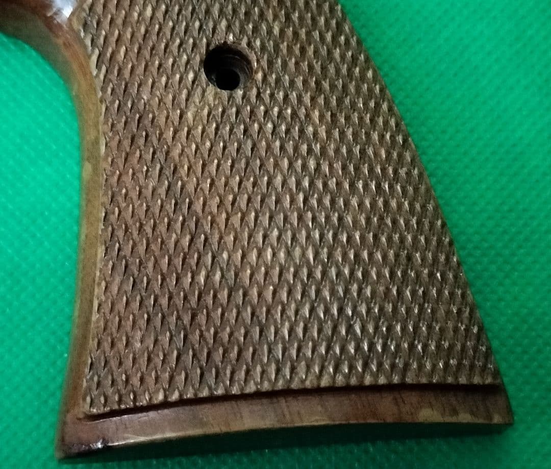 コルトパイソン純正木製グリップ ネジ付き