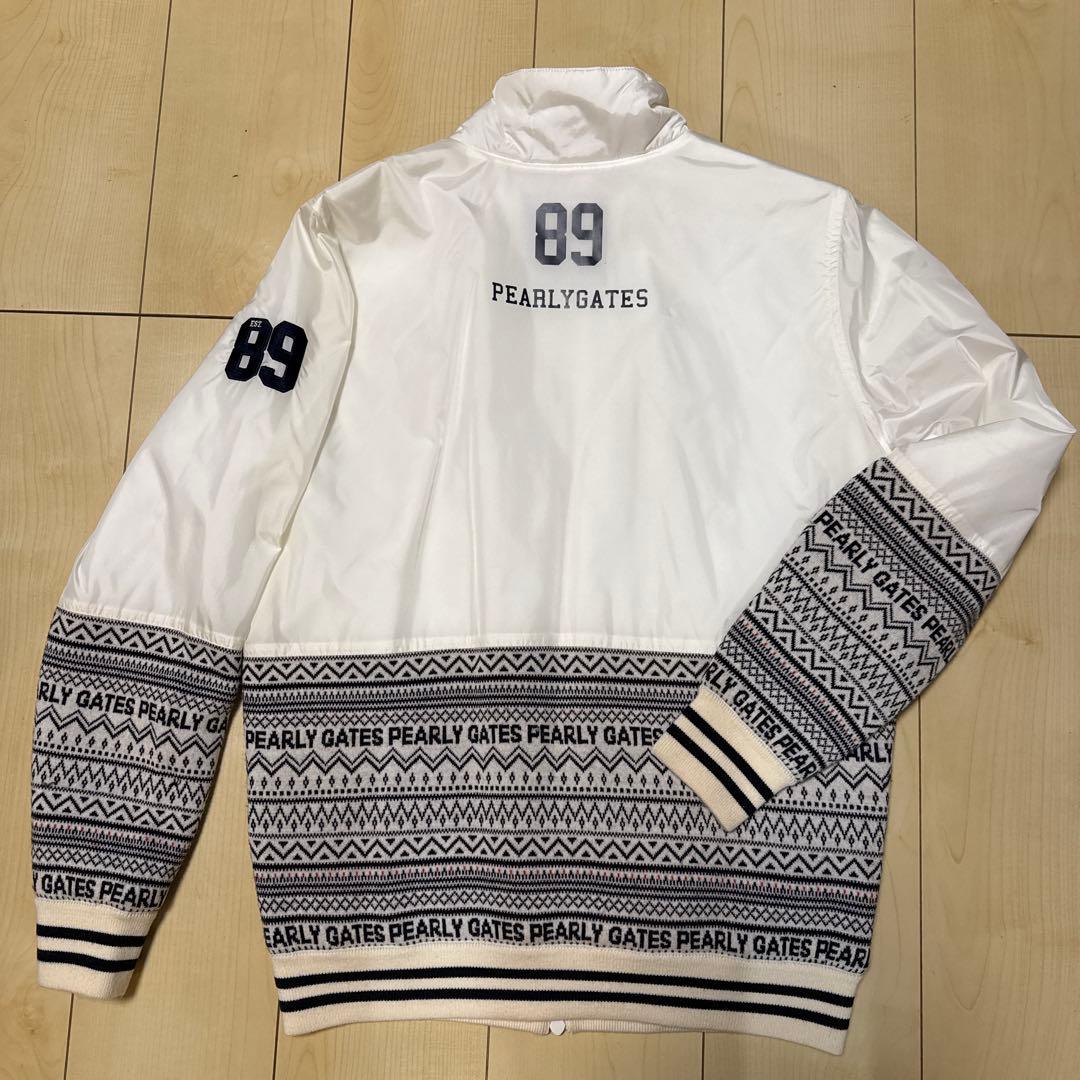 パーリーゲイツ、アウター