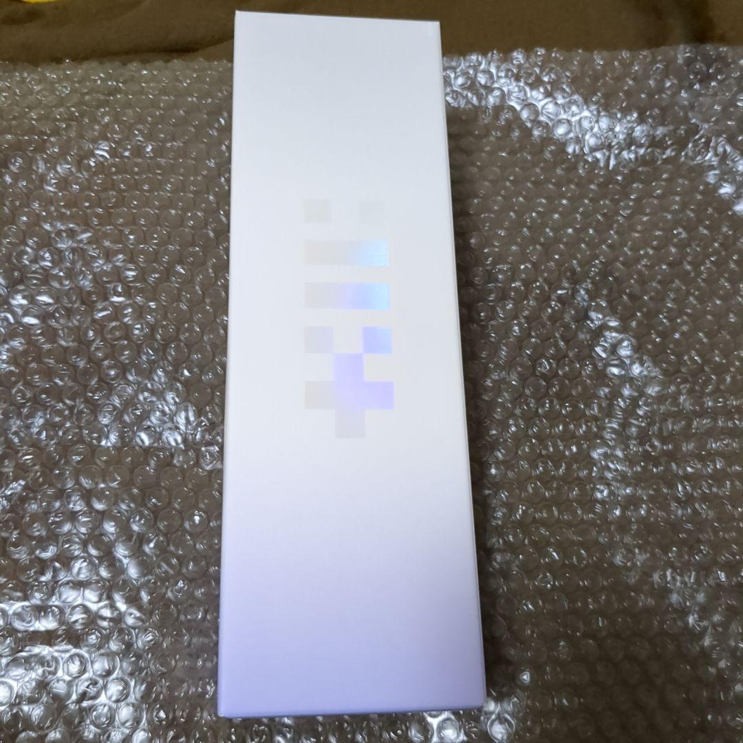 ILLIT　ペンライト　トレカ付き　公式　新品未開封　アイリット