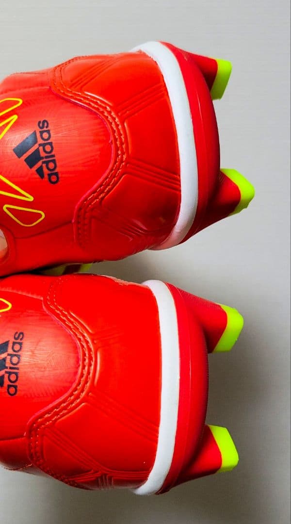 adidas　アディダス　サッカー　スパイク　メンズ