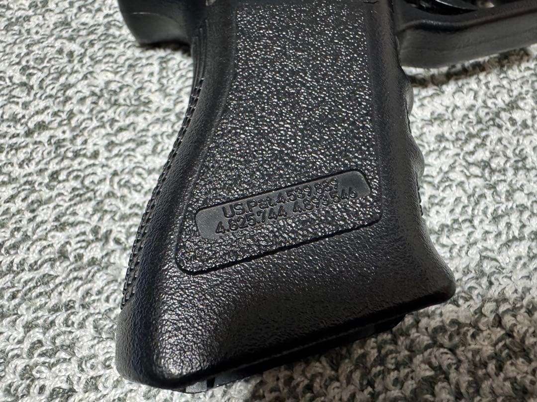 キ*ム様 KSC GLOCK17 ガスブローバック　カスタムスライド付き　予備マ