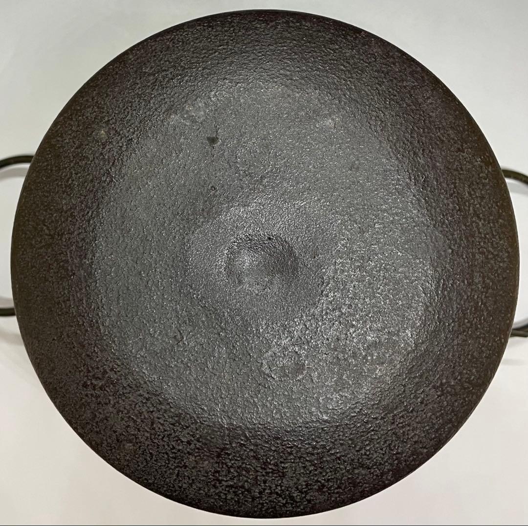 菊池政光　茶釜　糸目竹文　筒釜　釜釻　共箱　栞 　X573