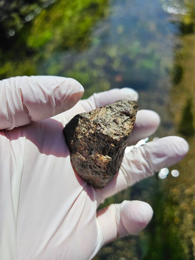 約100g以上あり‼️モロッコ産 コンドライト隕石