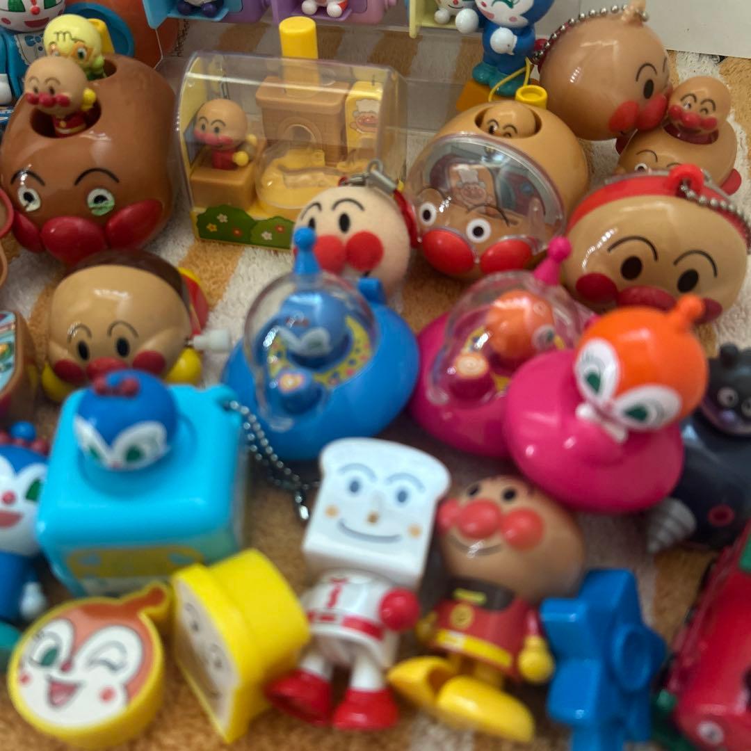 アンパンマン　ガチャガチャ　食玩　おもちゃ　詰め合わせ３０個以上ジャムおじさん