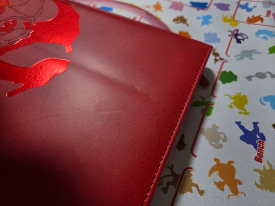 Ultra PRO ポケモン リザードン 9ポケット ジッパー付き バインダー