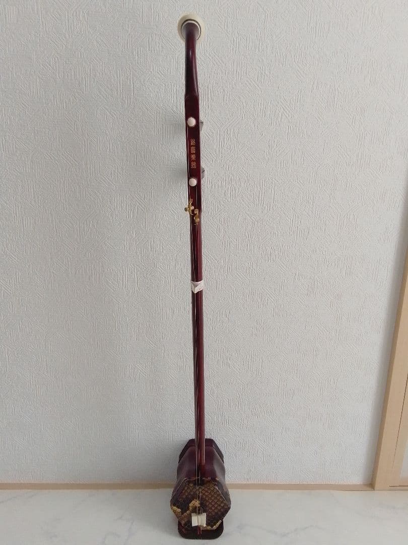 萬菊根 二胡 優質紫檀 錫芸楽器 中国 民族楽器 弦楽器 ケース付