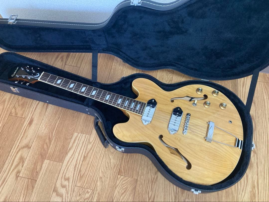 エピフォンカジノ　ナチュラル　ピアレス製