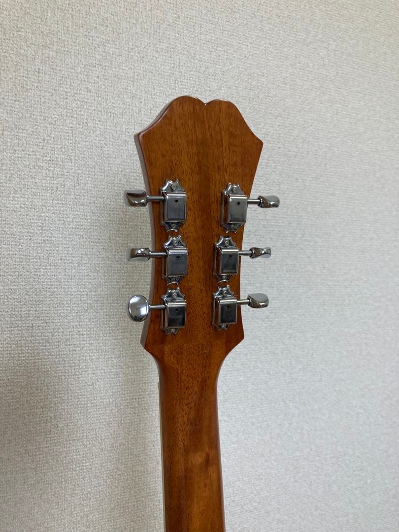 エピフォンカジノ　ナチュラル　ピアレス製