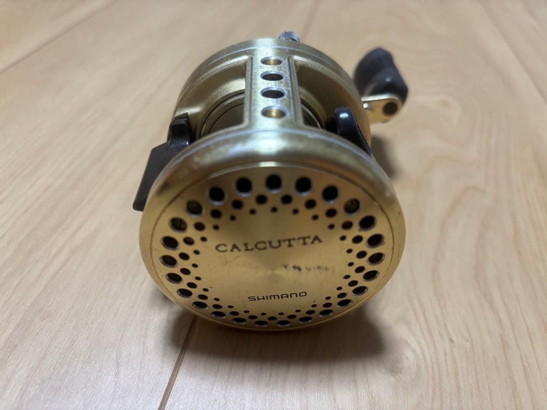 カルカッタ201XT （カスタムハンドル）