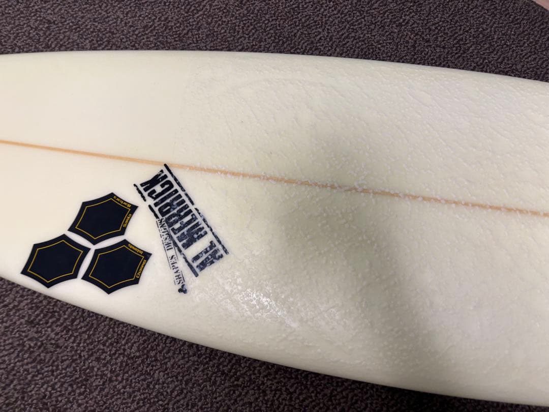 ★送料無料・美品★アルメリック　K Small クワッド　サーフボード　ケリー