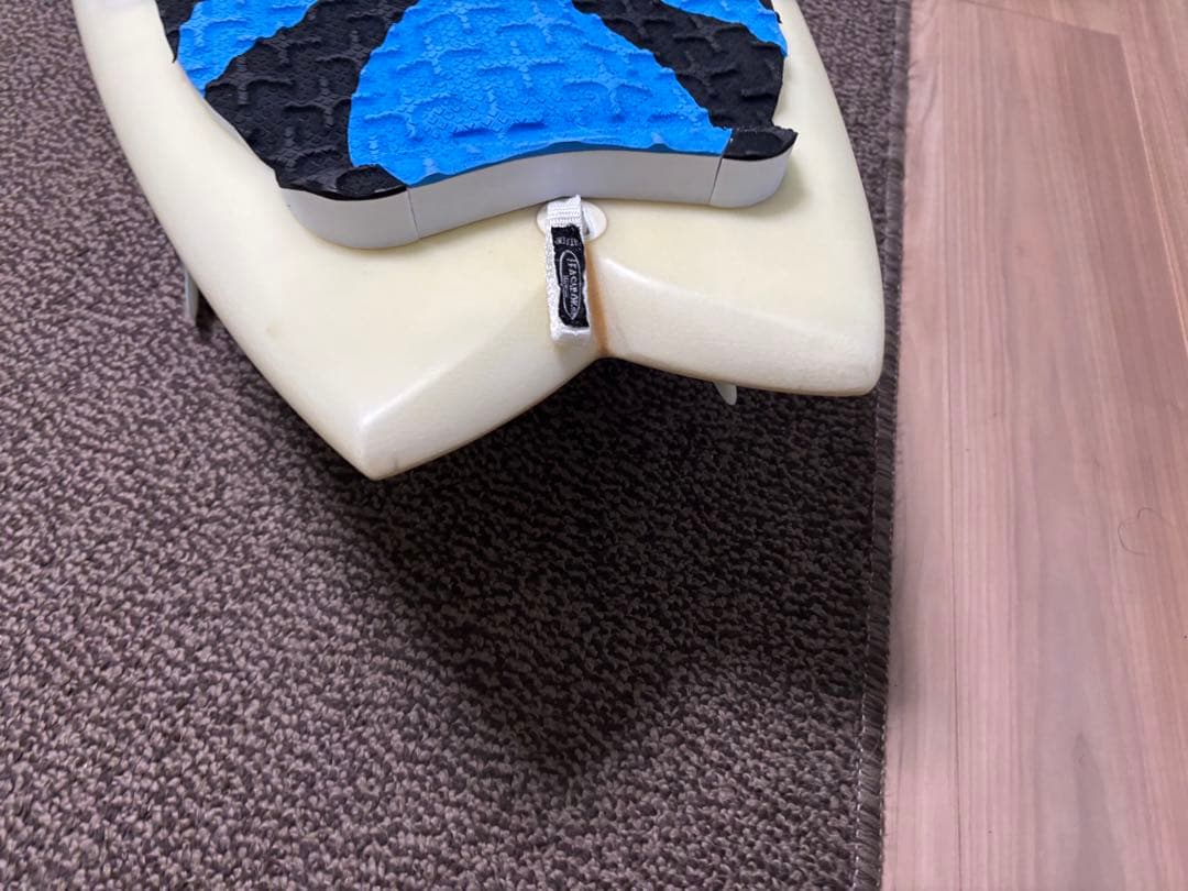 ★送料無料・美品★アルメリック　K Small クワッド　サーフボード　ケリー