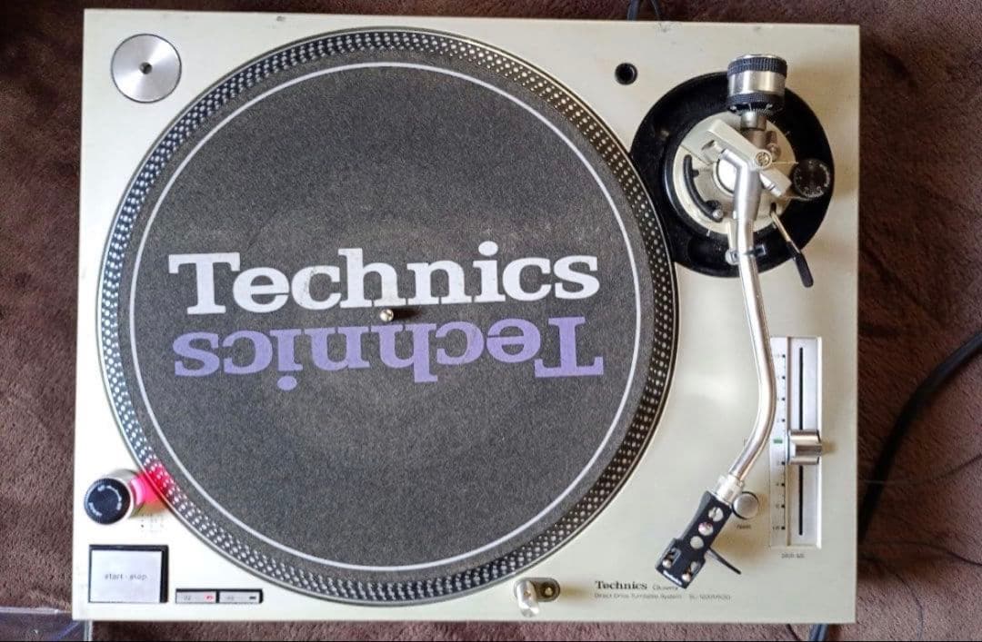 Technics ターンテーブル SL1200 MK3D　カバー付き