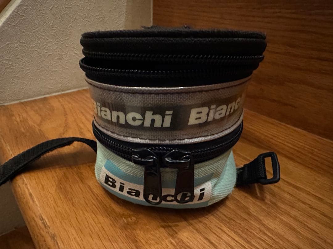 Bianchi サドルバッグ ELライト機能付き