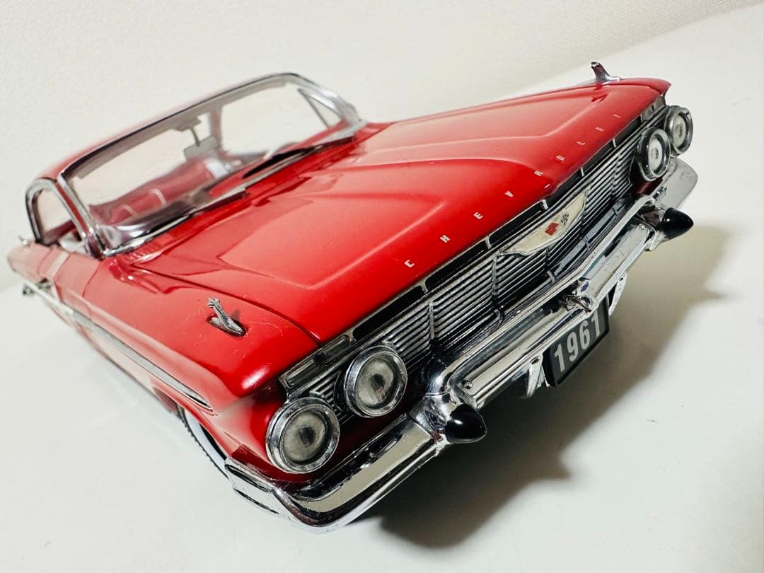 サンスター/’61 Chevyシボレー Impalaインパラ SS 1/18