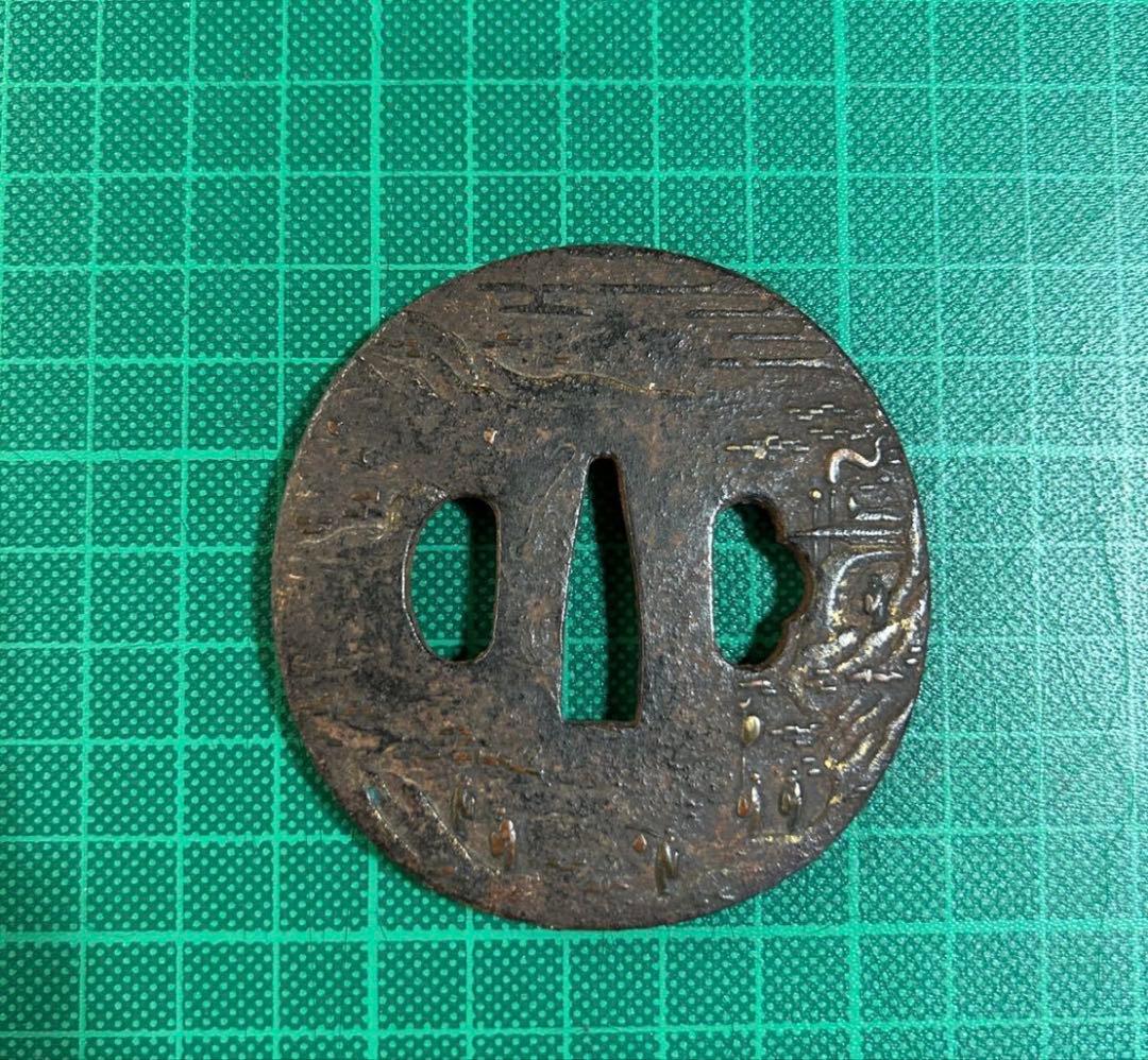 刀鍔 鐔 若芝 在銘　骨董　アンティーク　 時代物 刀装具 日本刀