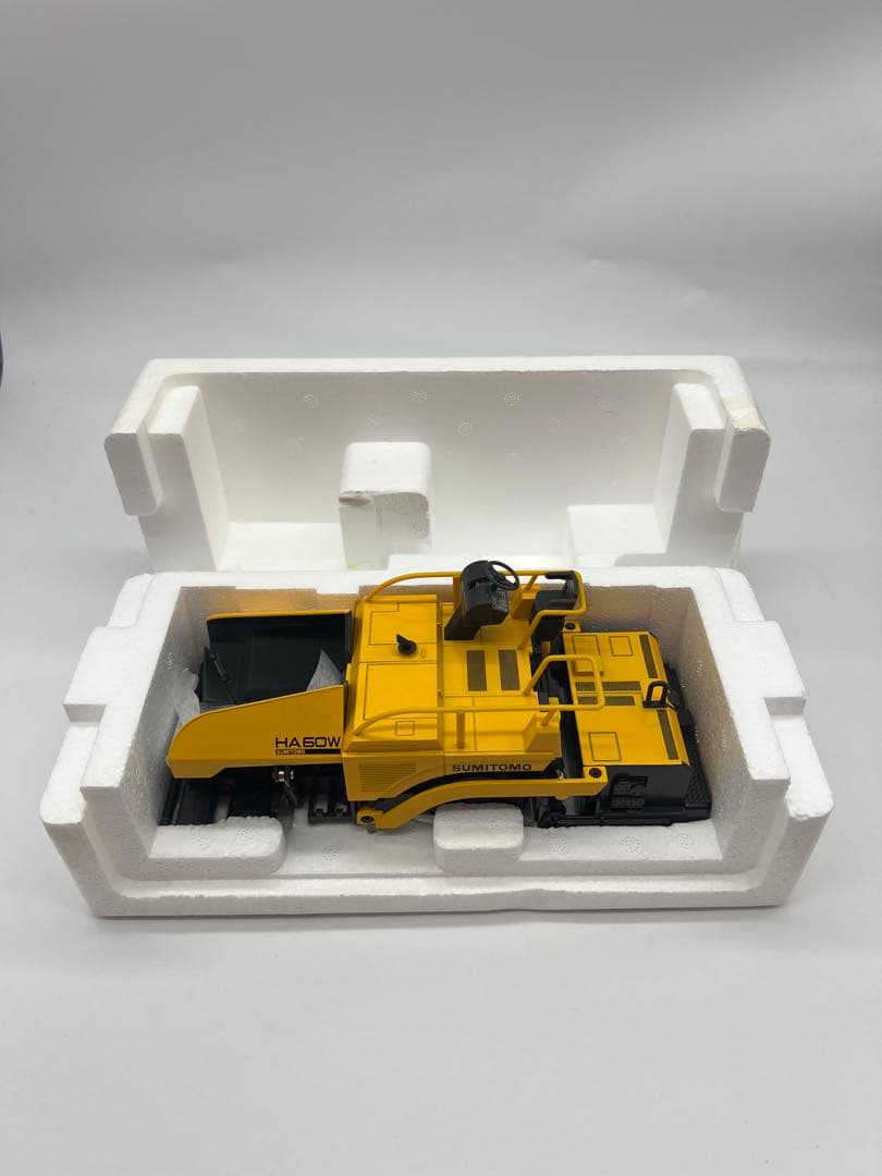 No179 Jpaver 1/32SUMITOMO HA60W フィニッシャー