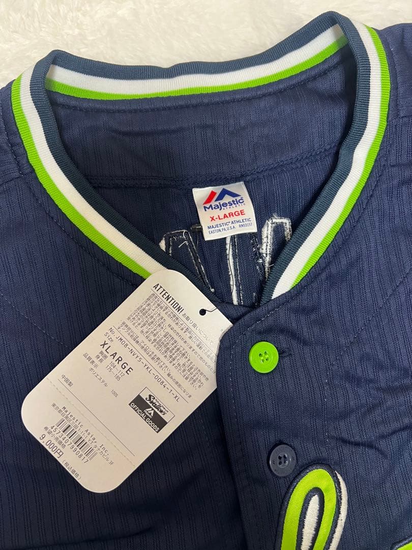 東京ヤクルトスワローズ　山田哲人　直筆サイン入り　ユニフォーム　タグ付き　XL