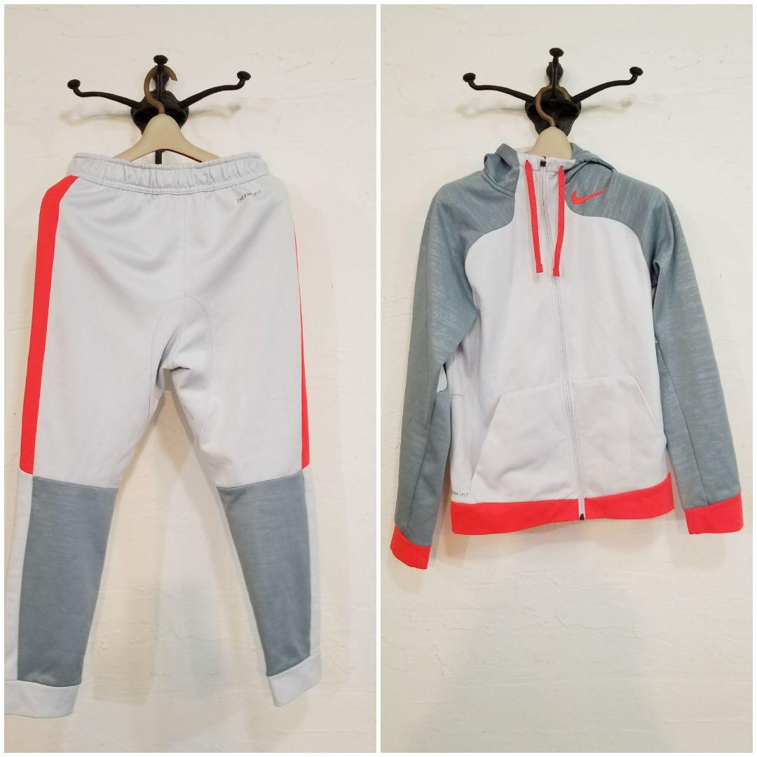 ナイキ　フーディ　ジャージ　蛍光