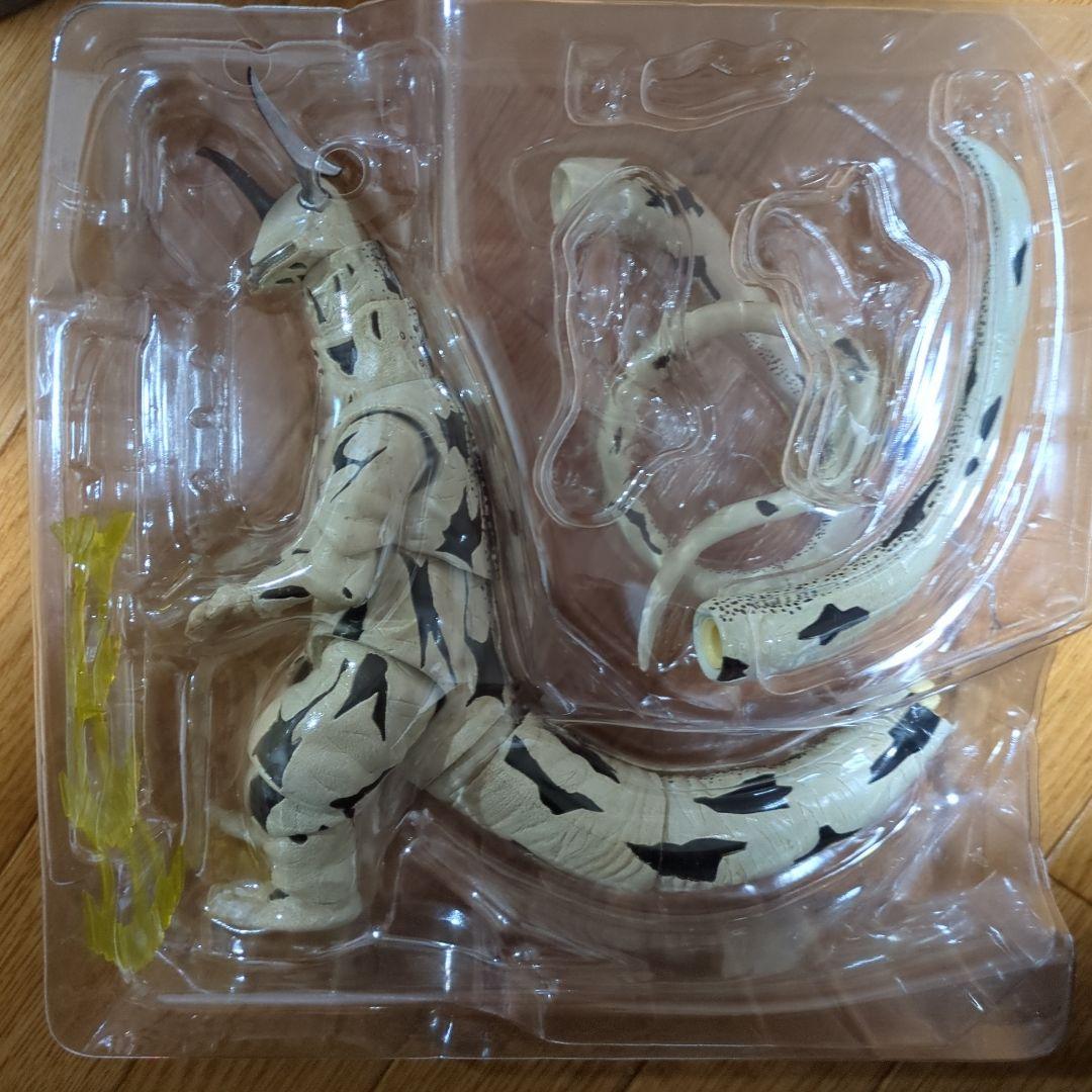 ウルトラアクトULTRA-ACT エレキング