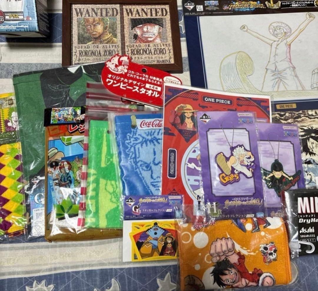 ワンピース　グッズ　まとめ売り　onepiece ルフィ　ゾロ　サンジ　ロー