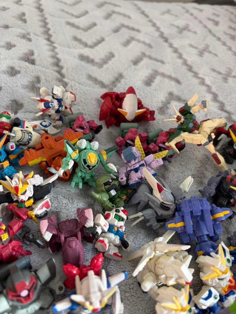 ガンダムカプセルトイ まとめ売り 約70体以上
