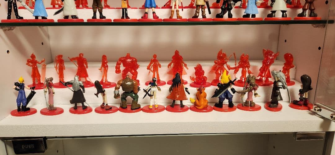 か*ん様 コカ・コーラ ファイナルファンタジー ミニフィギュア 104種フルコン