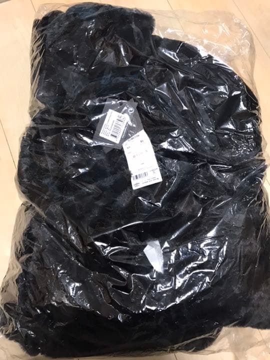 アンブロ×SWEET SKTBS ベンチウォーマージャケット