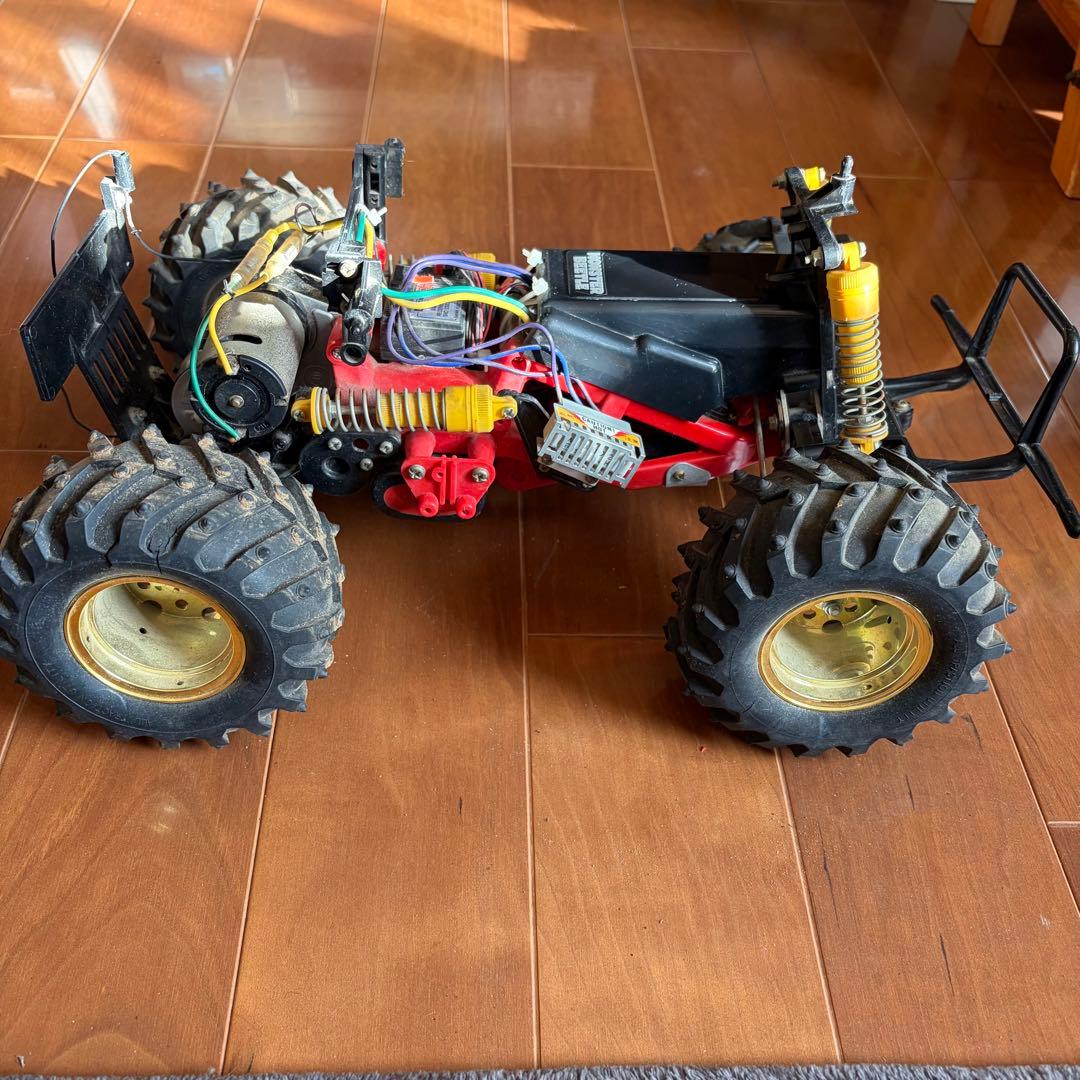 MONSTER BEETLE オフロードラジコン　モンスタービートル　タミヤ