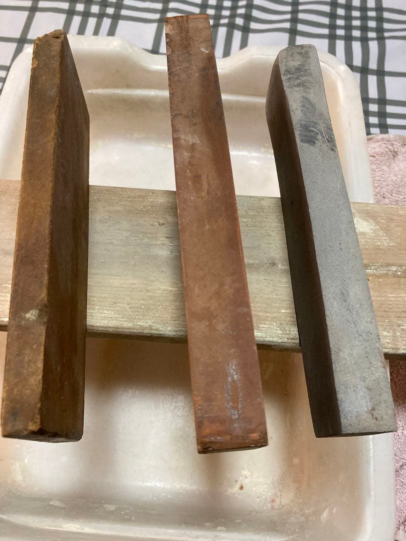 訳ありお買得、高級仕上げ、高級中砥石 プラス荒砥石3点セット荒から仕上げ