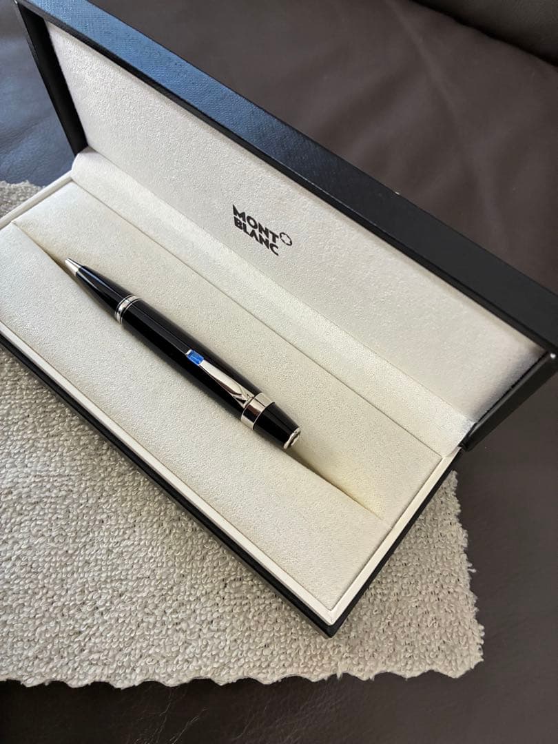 ◾️プラチナ◾️モンブラン◾️ボエム ボールペン◾️ブルーストーン◾️化粧箱付属◾️筆記良◾️