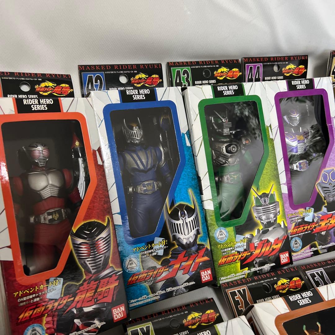 新品未開封　ライダーヒーローシリーズ　仮面ライダー龍騎　まとめ売り