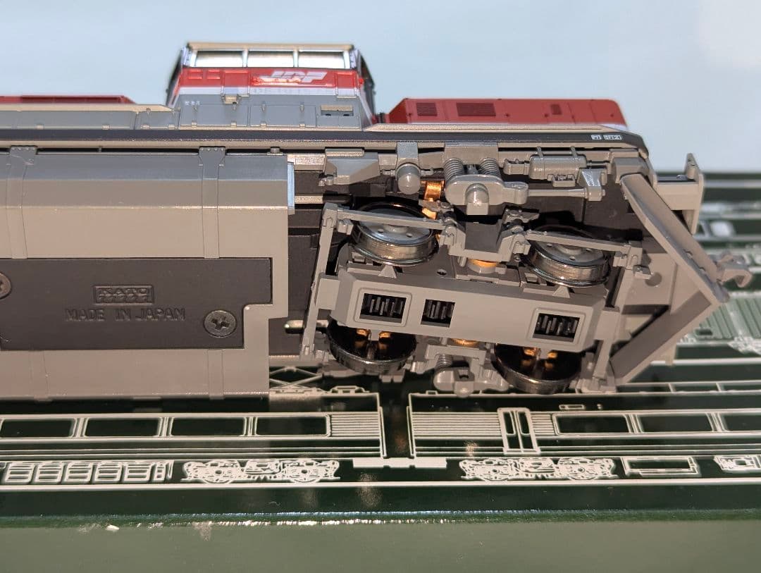 KATO　DE10　JR貨物更新色 【1-705】　HOゲージ　パーツ未使用