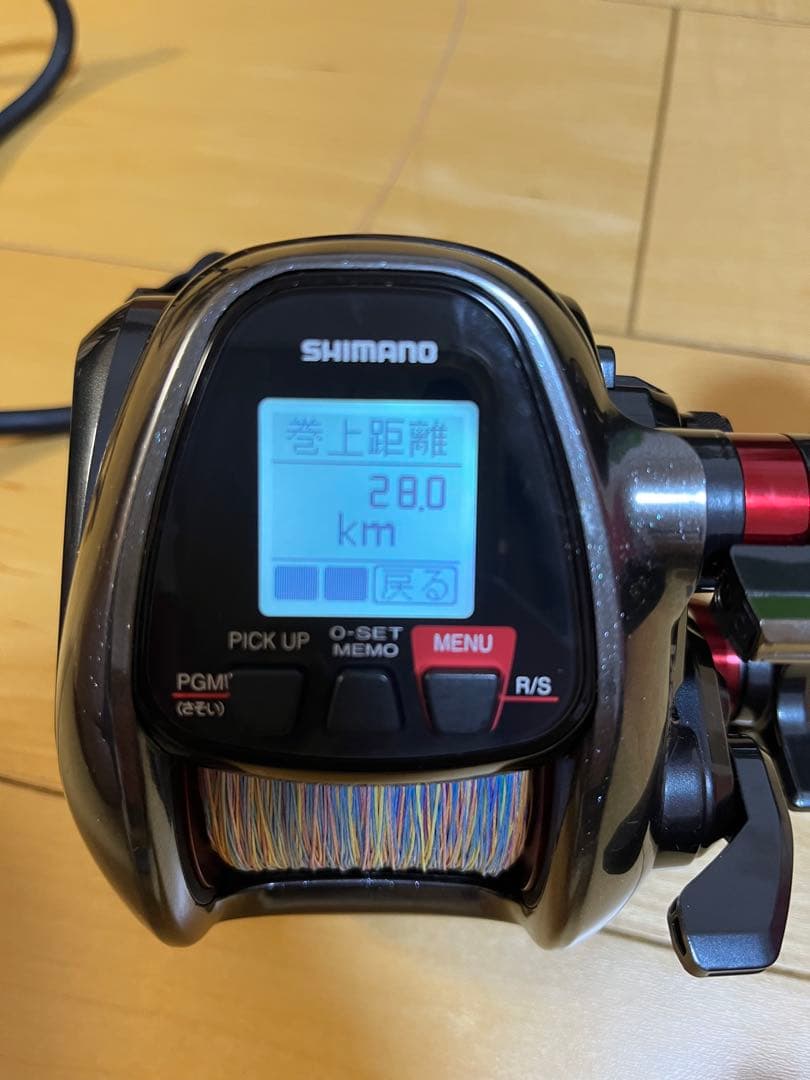 赤いダイヤさん専用♦️SHIMANO PLAYS 3000XP 電動リール