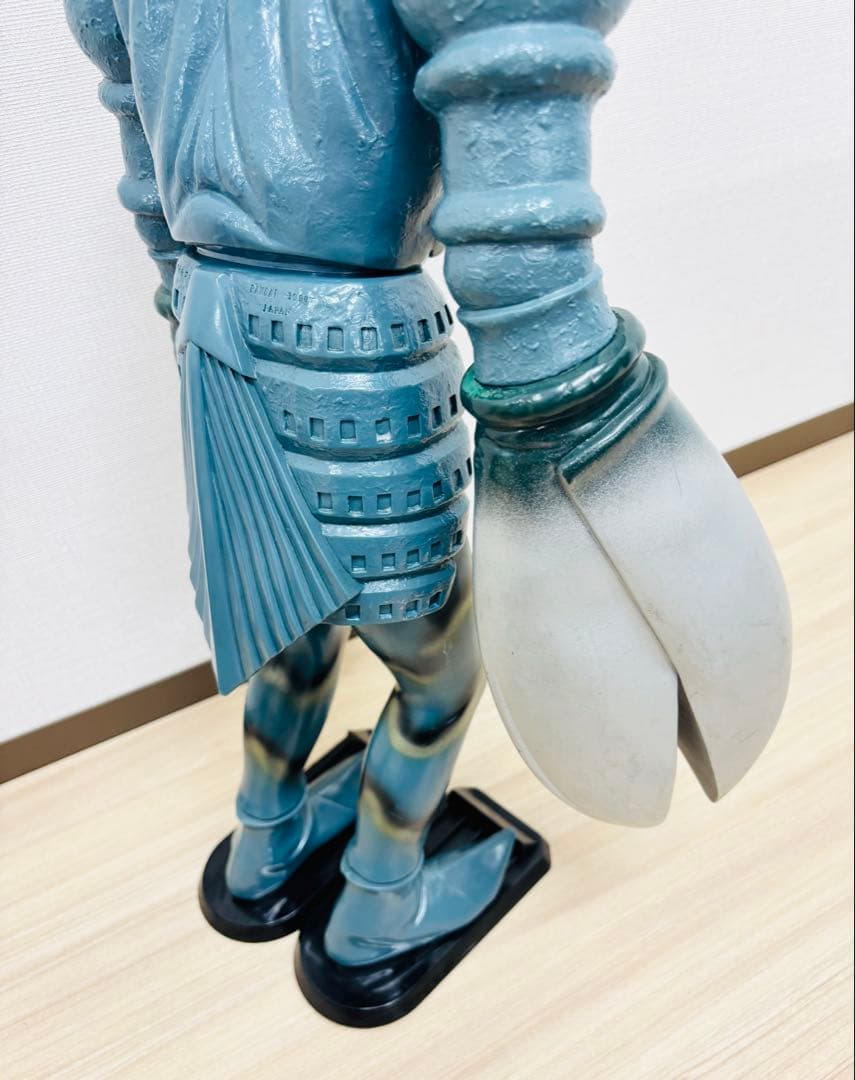BANDAI バンダイ 特大 バルタン星人 ソフビ 怪獣　円谷プロ 訳アリ
