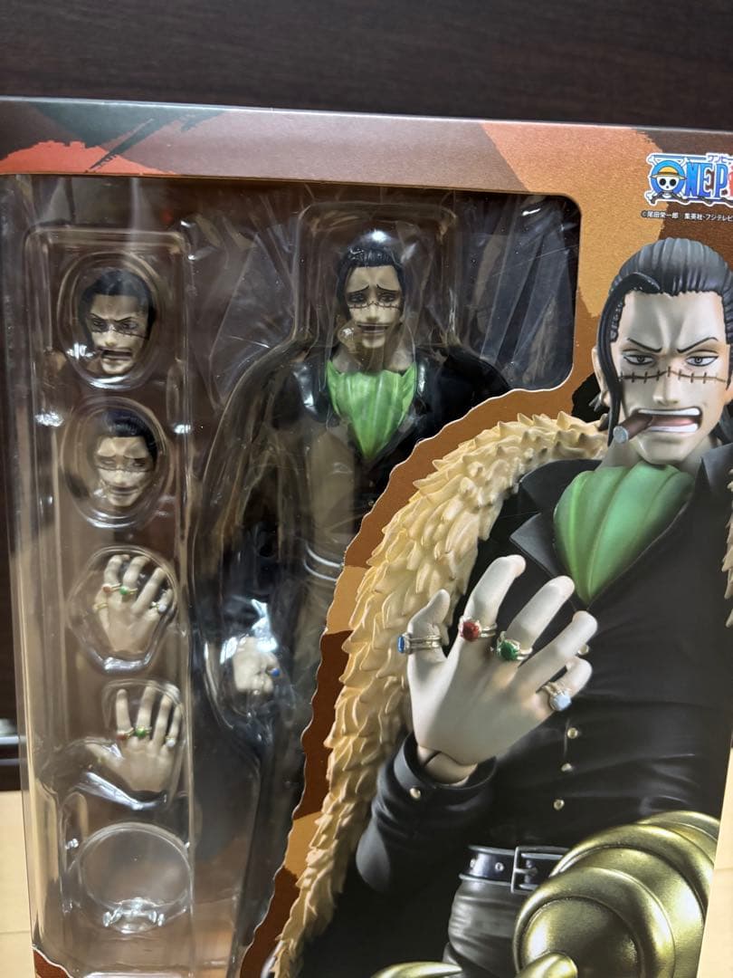 ヴァリアブルアクションヒーローズ ワンピース クロコダイル 可動 フィギュア