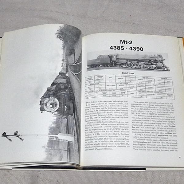 洋書　サザンパシフィック鉄道蒸気機関車写真集　The 4300 4-8-2's