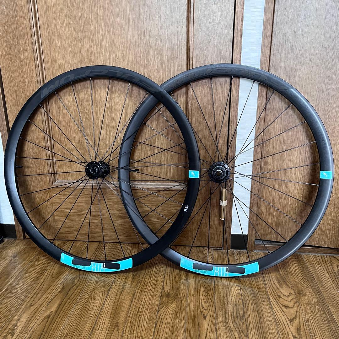 FULCRUM Racing 818DB チェレステ 前後セット チューブレス化