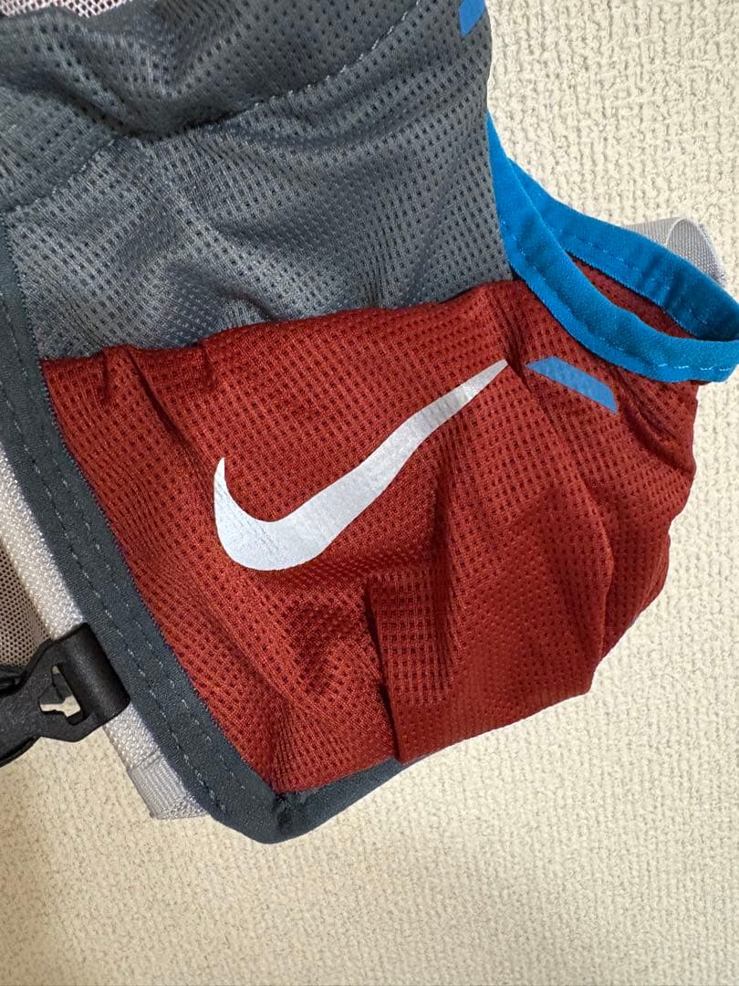 早いもの勝ち　Nike Trail ランニングベスト