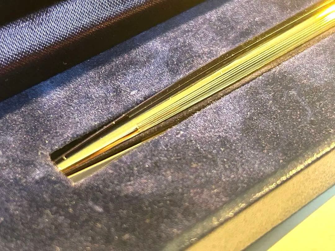 (美品)CARAND’ACHE:カランダッシュゴールドボールペン