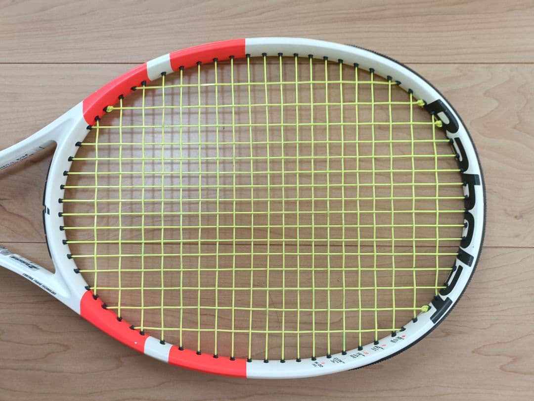 バボラ ピュアストライク100 G2 16x20