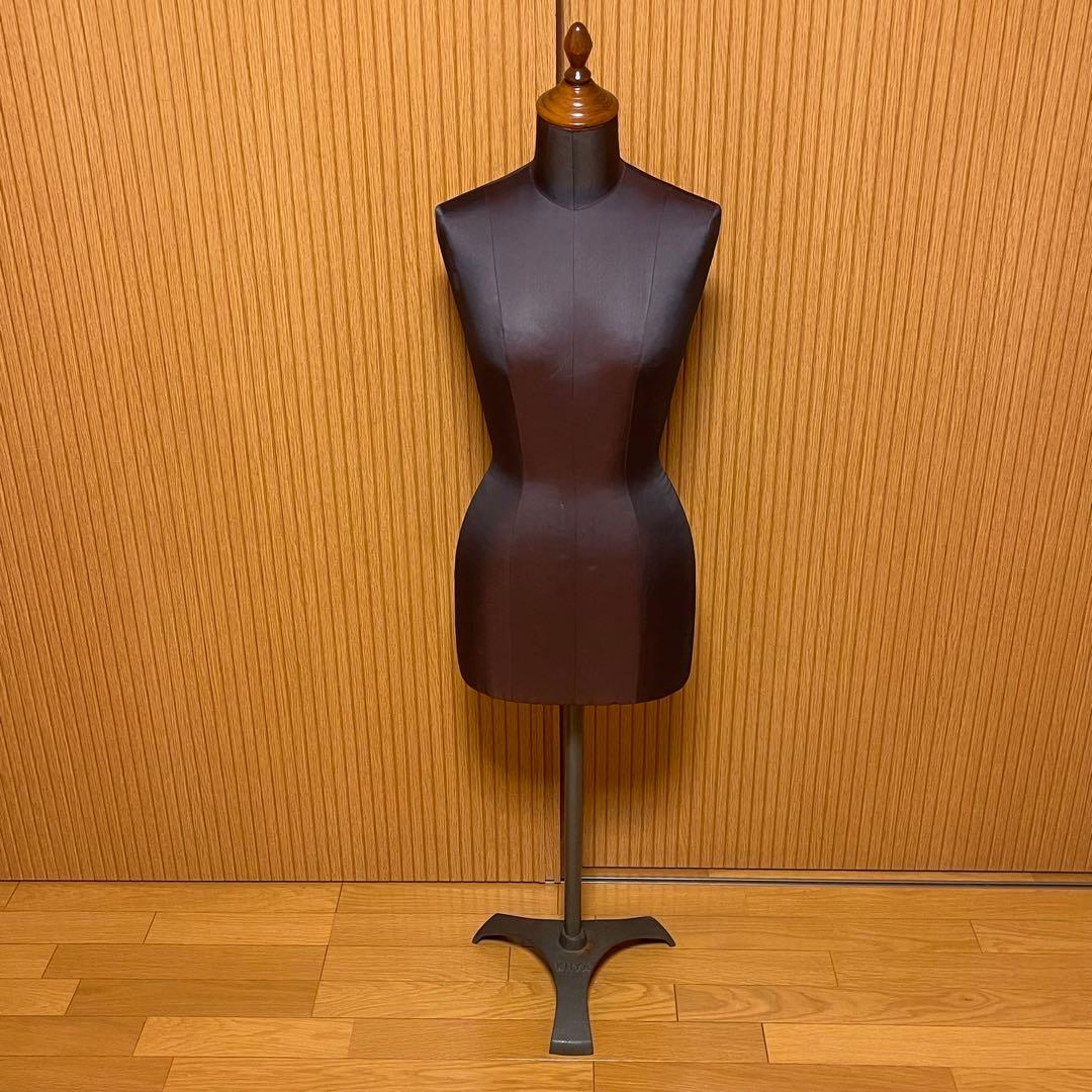 【希少・レア】東京キイヤ レディース ボディトルソー 台座付き マネキン