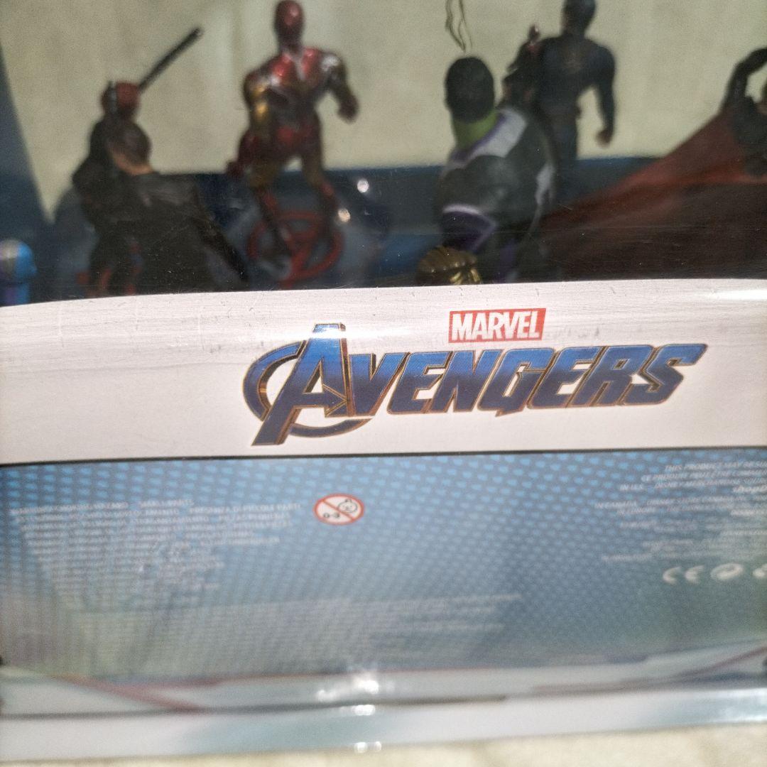 MARVEL アベンジャーズ　９体