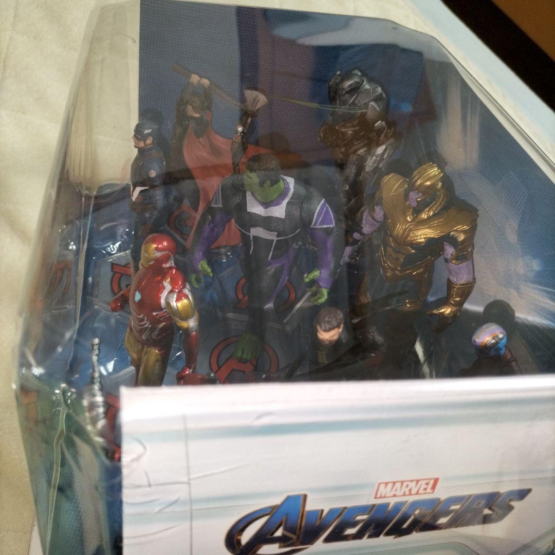 MARVEL アベンジャーズ　９体